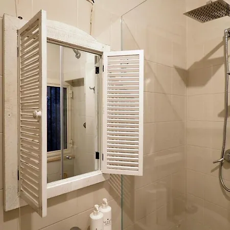 Dimora Intima Апартаменты *